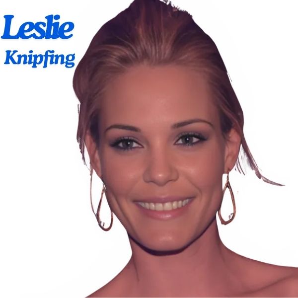 Who is Leslie Knipfing